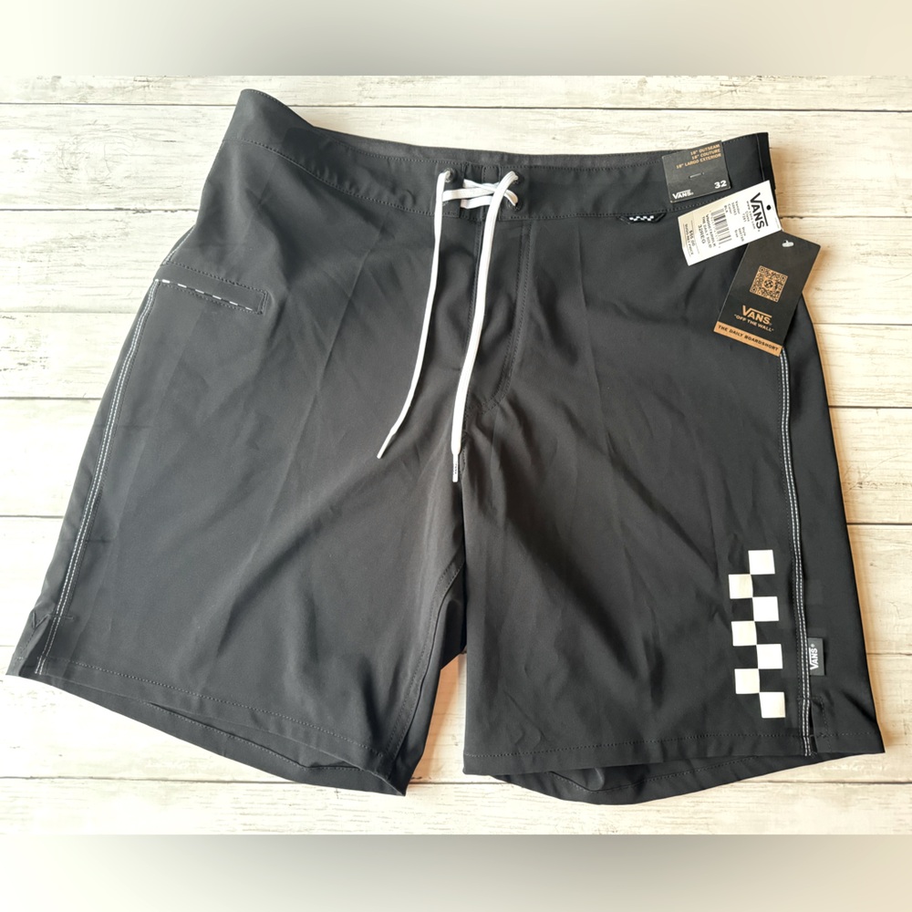 Vans The Daily BoardShort Surf Trunk Hybrid Shorts Mens Surfboard  32 New NWT